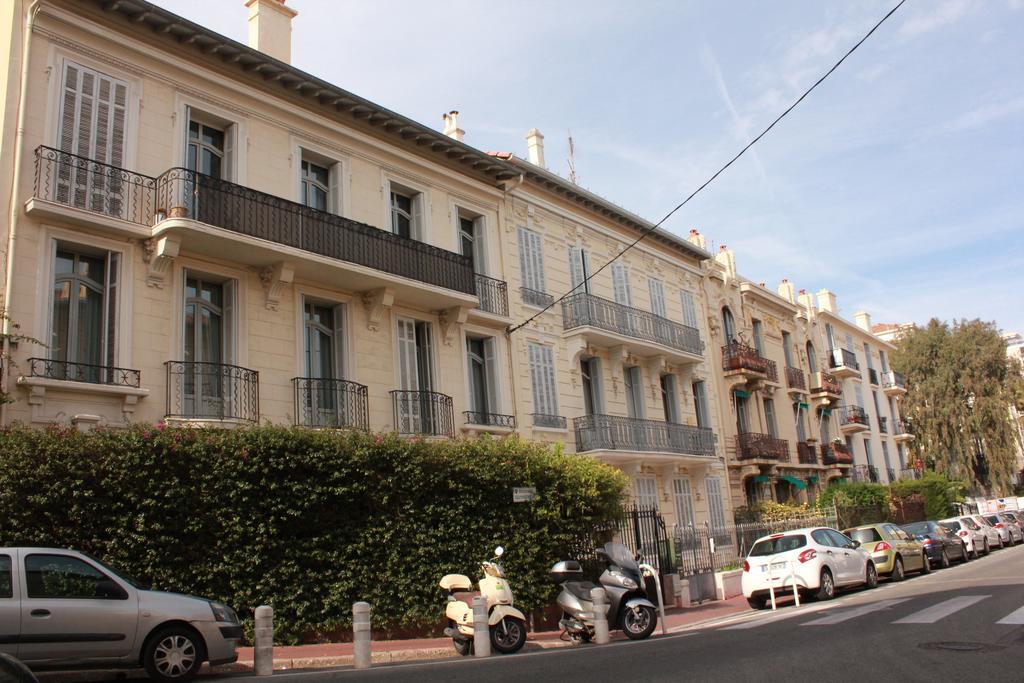Appart'Hotel Art Deco Cannes Ruang foto